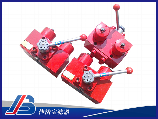 STF系列雙筒箱外自封式吸油過濾器